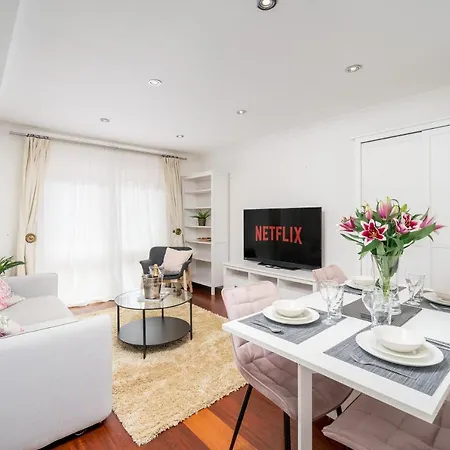 Crossharbour Canary Wharf 2 Bed Duplex London
