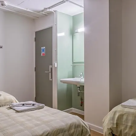 Apartment Lse Rosebery Hall London