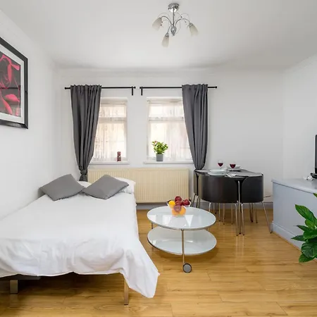 Trustay Shoreditch * London