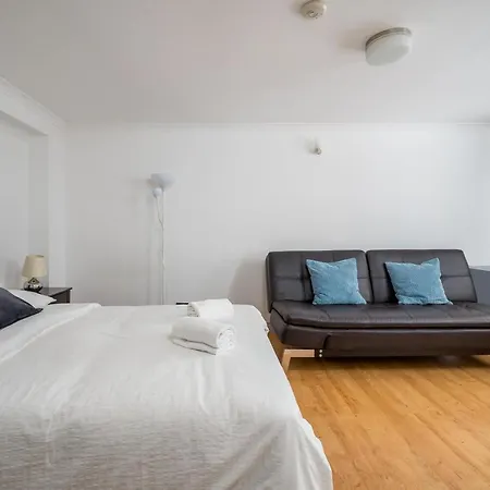 Trustay Shoreditch * London