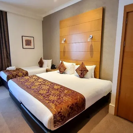 The Park City Grand Plaza Kensington 4*