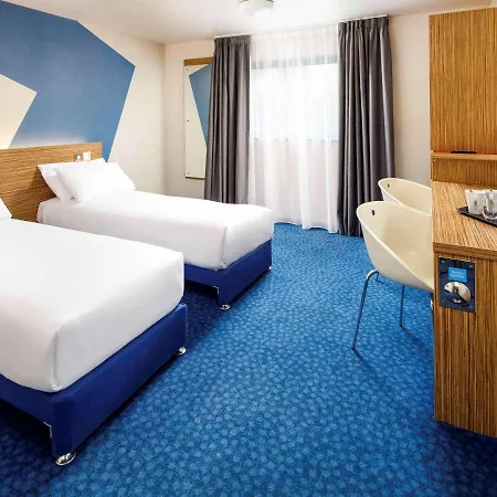 Ibis Budget London Heathrow Terminal 5 Hotel
