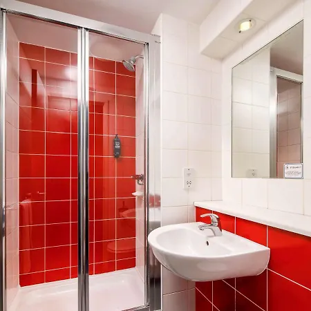 Hotel Ibis Budget London Heathrow Terminal 5 Hillingdon