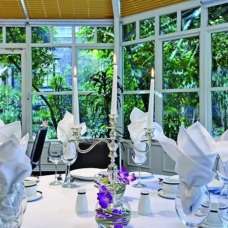 Grange White Hall Hotel London