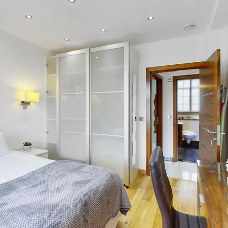 Bryanston * London