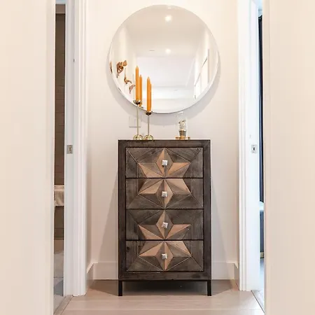 Off The Shard Xxl Design Family House With Garden
