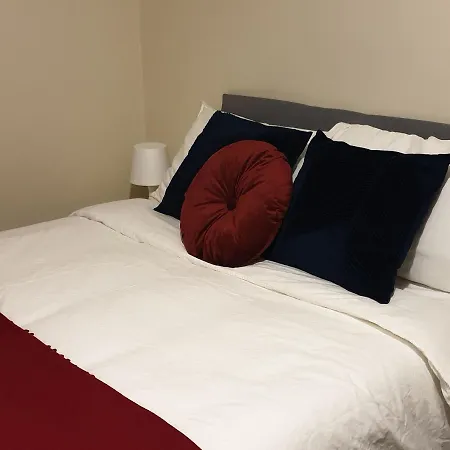 2 Bedroom Lovely In Woolwich London