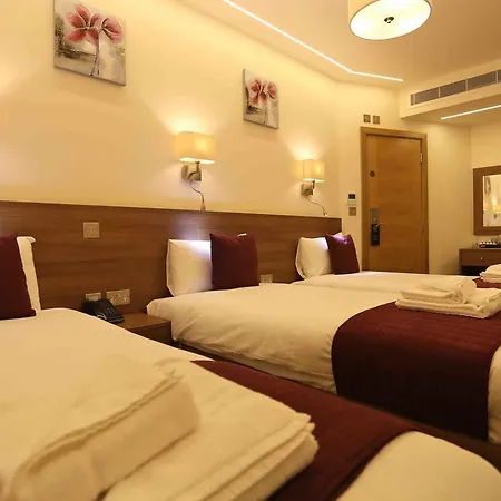 Hotel Kings