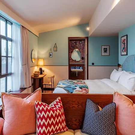 Room2 Chiswick Hometel Londra