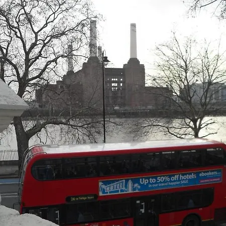 Vandrarhem Travel Joy Hostels *