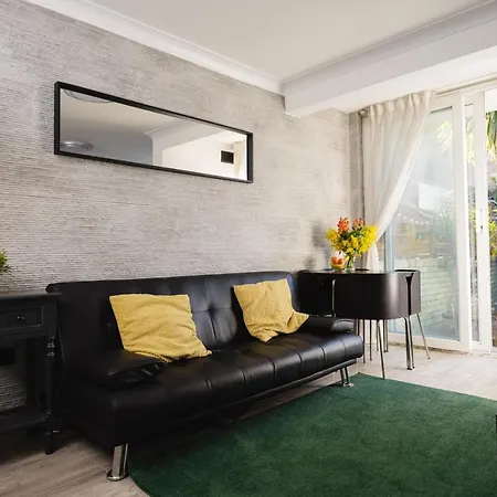 Apartment Chelsea Private Garden Maisonette *