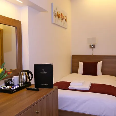Hotel Kings