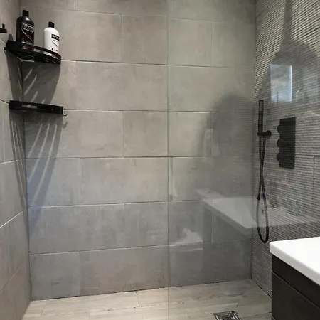 Chelsea Private Garden Maisonette * London