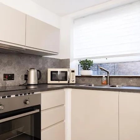 Apartment Chelsea Private Garden Maisonette *