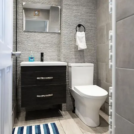 Chelsea Private Garden Maisonette