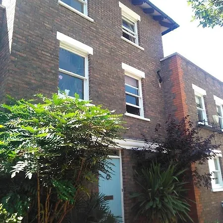 Double With Bathroom In - Vauxhall * Londres