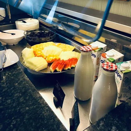 Vincent House Bed & Breakfast 3*
