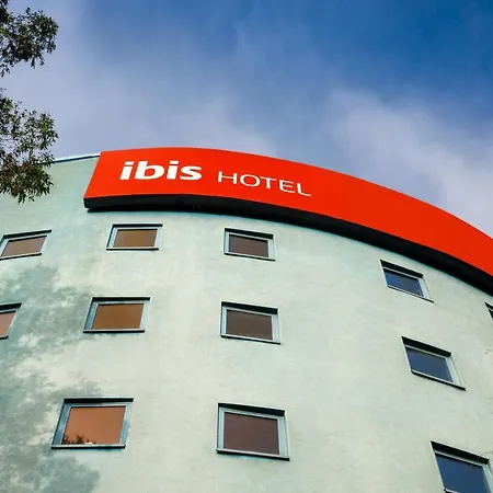 Ibis London Heathrow Terminal 5 Hotel