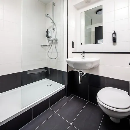 Hotel Ibis London Heathrow Terminal 5