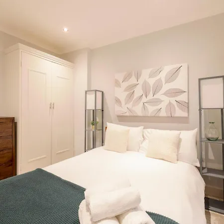 Pass The Keys Lovely 2-bedroom Flat In Pimlico W Outdoor Patio London