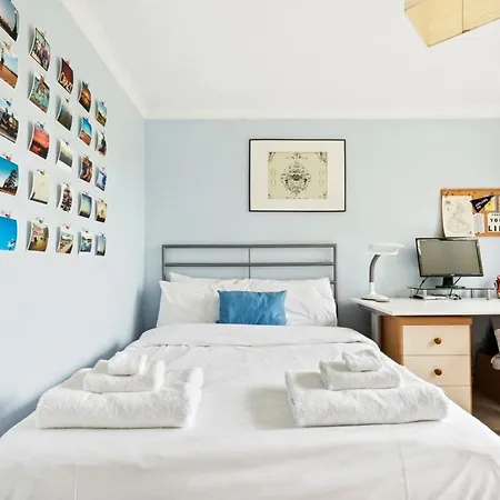 Spacious 2 Bedroom In Cricklewood Appartement