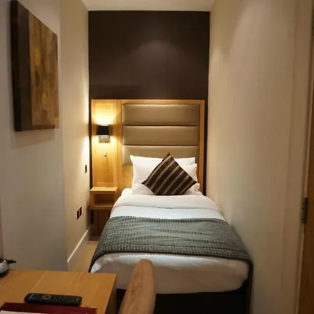 Hotel Lord Jim Kensington 3*