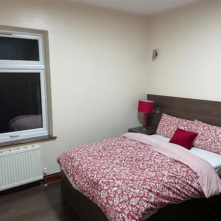 Plumstead Nky En-suite بيت ضيافة *