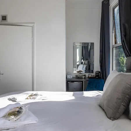The Finsbury *
