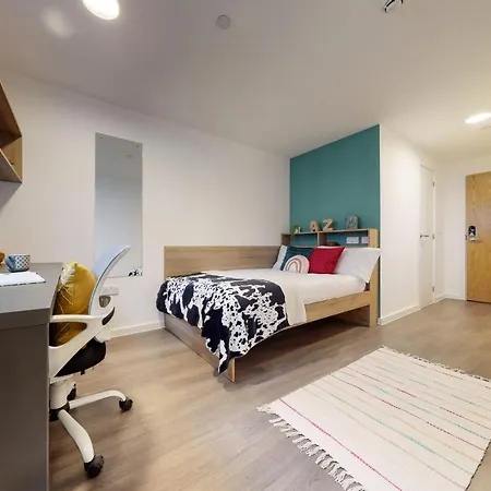 For Students Only Private Bedrooms With Shared Kitchen, And At Canvas Walthamstow In