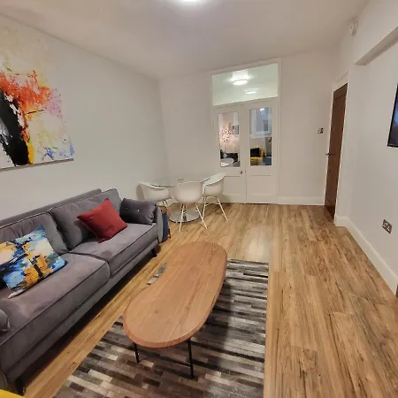 Apartment Garland Contemporary London