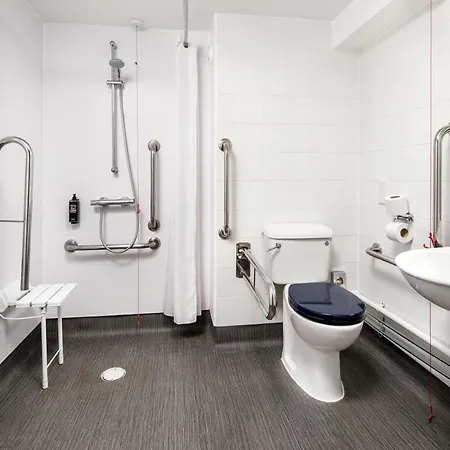 Ibis Budget London Heathrow 3* Hounslow