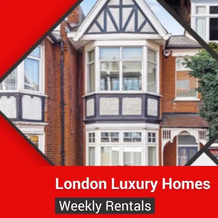 Holiday home 6 Bedroom House In London , Private Parking & Garden, 2 Minute Walk From Underground, Free Wi-fi