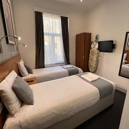 Hotel Apollo Kings Cross 3*