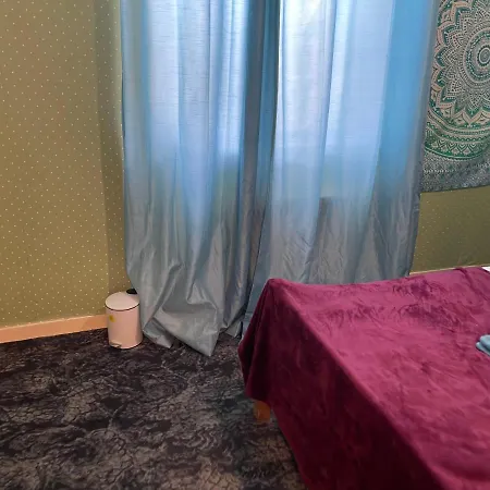 Home Away From Home, Entire 1-4 Bed Property Apartment London