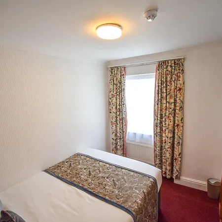 Pembridge Palace Hotel