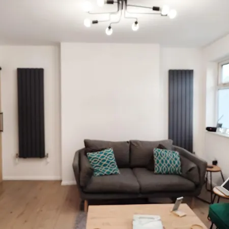 Gardens - Private Double Richmond London - Kew