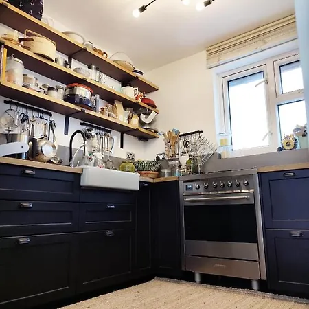 Homestay Gardens - Private Double Richmond London - *