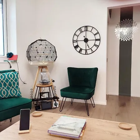Gardens - Private Double Richmond London - * Kew