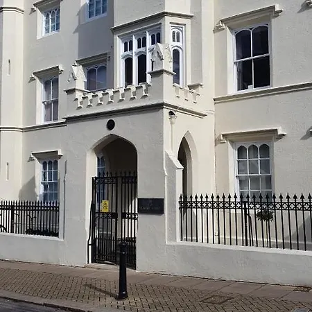 Gardens - Private Double Richmond London -