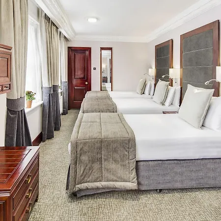 Fitzrovia Hotel 4*