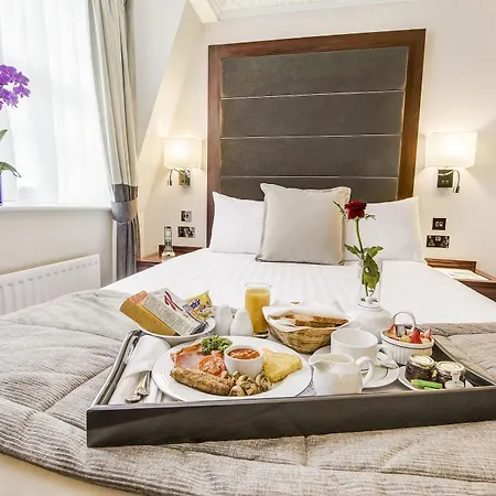 Hotel Fitzrovia 4*