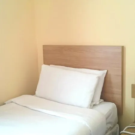 Lord Jim Kensington Hotel