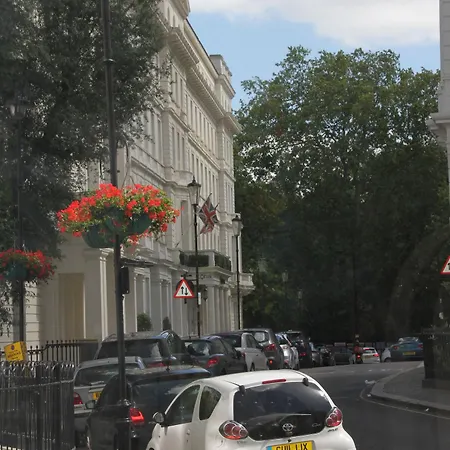 호텔 Elysee Hyde Park 런던