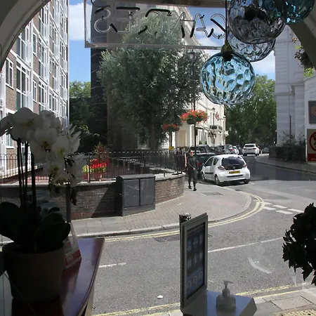 Elysee Hyde Park 런던