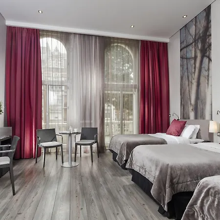 Hotel The Queens Gate 4*