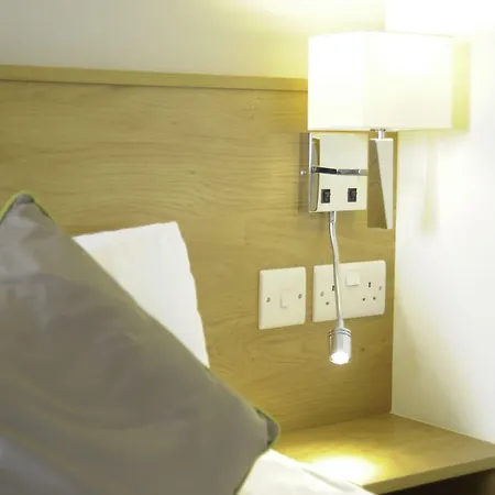 Kings Cross Hotel 3*