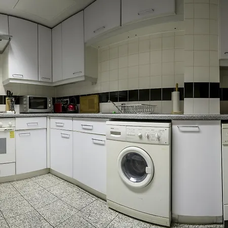 Doubletree By Hilton Kensington 4* לונדון