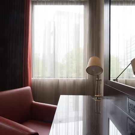 Hotel St George's - Wembley 4*