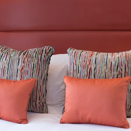 Hotel St George's - Wembley 4*