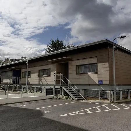 Western Highbury Hotel 3*